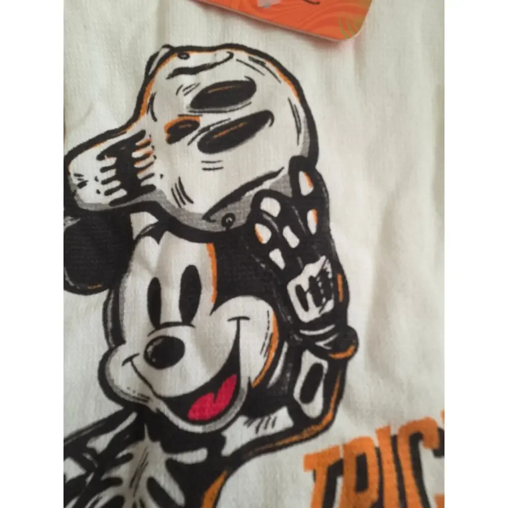 Disney Mickey Mouse 2Pack Kitchen Towels Halloween Skeleton